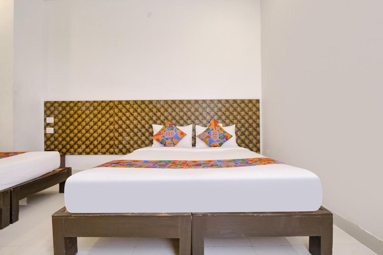 Fabexpress Krishna Suites Maisur Dış mekan fotoğraf